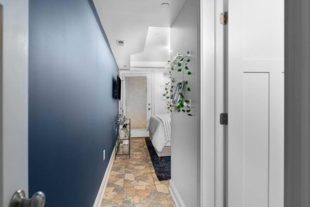Upscale 2Br Apartment With Patio واشنطن المظهر الخارجي الصورة