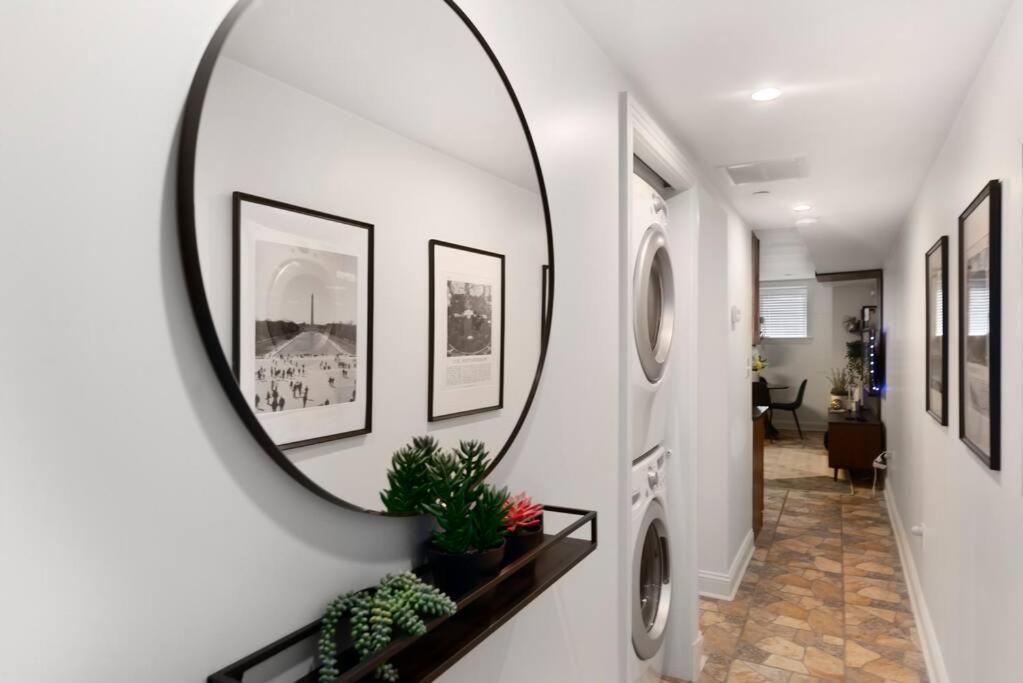 Upscale 2Br Apartment With Patio واشنطن المظهر الخارجي الصورة